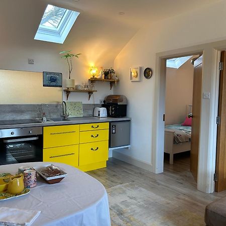 Tig Monbretia Apartman Dingle Kültér fotó